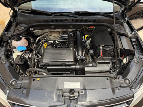 Volkswagen Vento 1.4 Highline 150cv