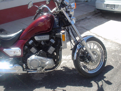Motocicleta Susuky 1200 Cc 1985 Cuatro Pistones 6181448754