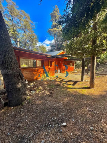 Venta De Casa En Arelauquen - Bariloche -