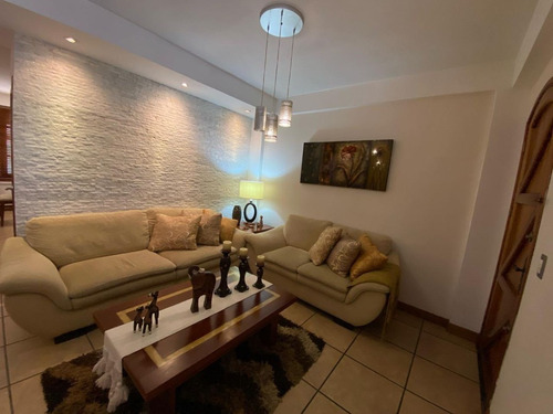 Imagen 2 de 10 de En Venta Hermoso Apartamento Planta Baja Residencia Pueblo Viejo/ Roger Mongua +58 412-8762622