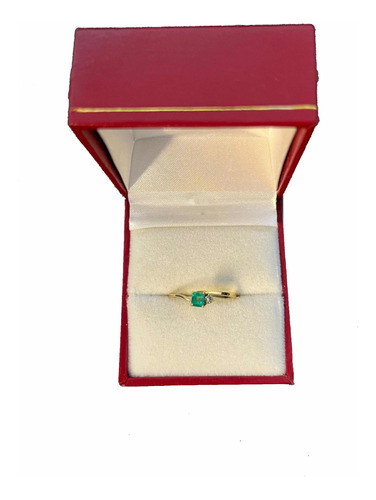 Anillo De Oro 18k Con Esmeralda Colombiana Y Diamante