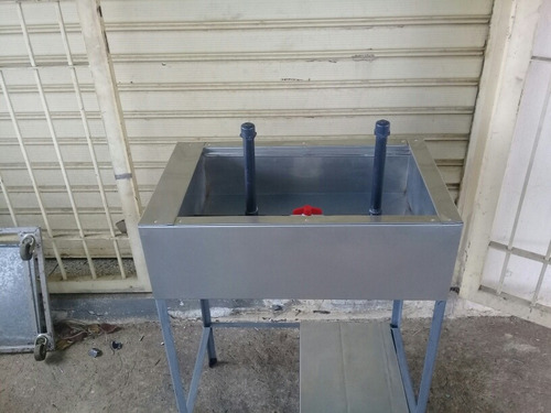 Imagen 5 de 9 de Mueble De Lavado De Botellones De Agua