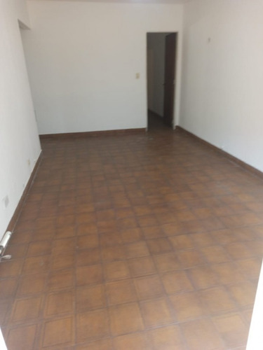 Imagen 5 de 9 de Departamento Dos Dormitorios