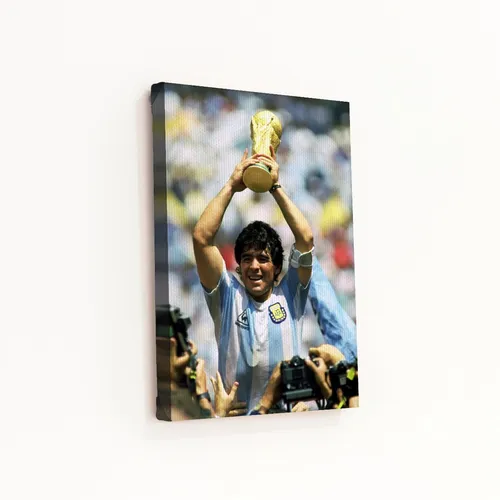 Maradona levantando clearance copa mundial 86