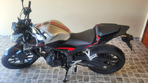 Imagem 2 de 5 de Honda