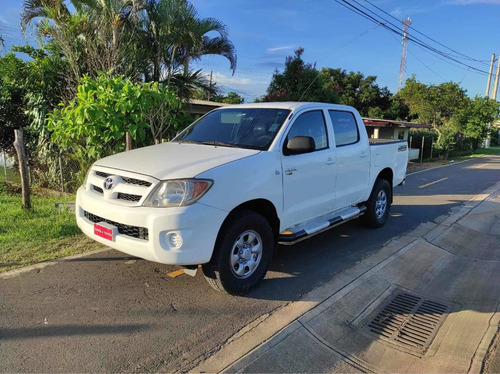 Imagen 4 de 9 de Toyota Vigo Vigo