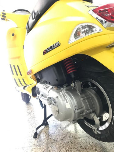 Imagen 7 de 12 de Vespa Sxl 150 Agencia Oficial Rosario Y Zona