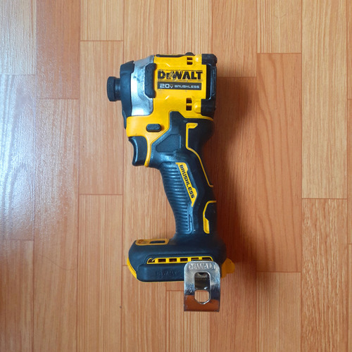 Atornillador De Impacto 20v Compacto Dewalt Dcf850 (u)