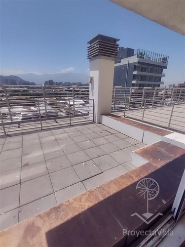 Arriendo Departamento 1d-1b + Est Y Bod. En Santiago Cen