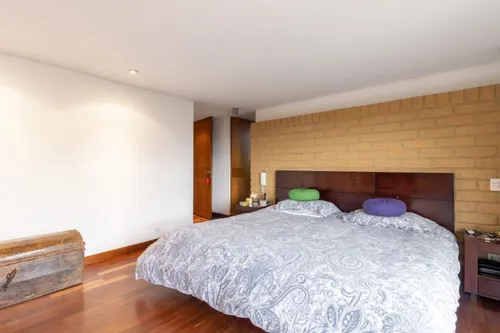 Apartamento En Venta En Los Rosales. Cod V9976