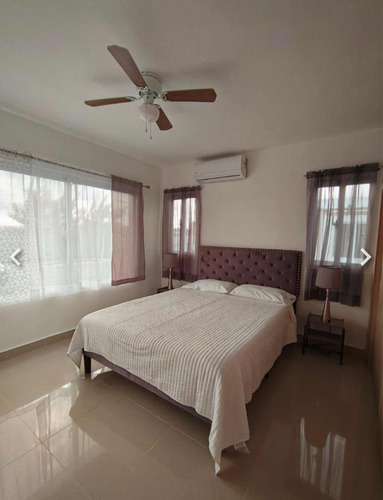 Se Vende Elegante Villa En Veron Punta Cana Rd