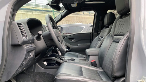 Nissan Frontier 4.0 Pro-4x V6 4x4 At
