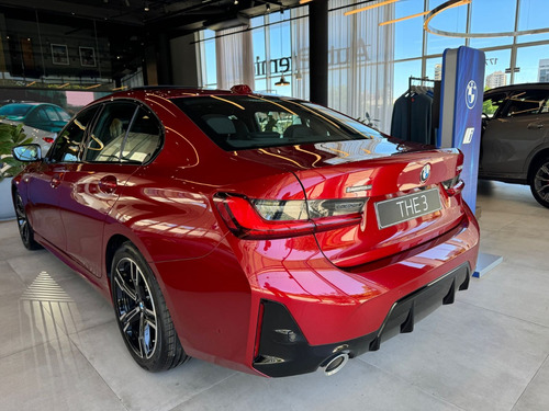 BMW Serie 3 3.0 330i Sedan Sport Line 252cv