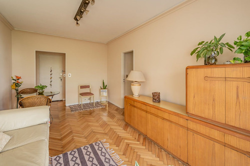 Excelente Departamento 4 Ambientes Con Dependencia
