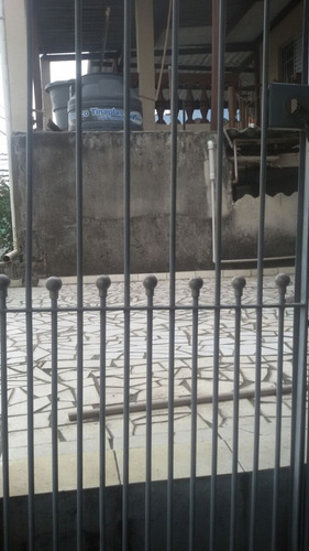 Imagem 4 de 12 de Aluga-se Casa Jd. Ondina