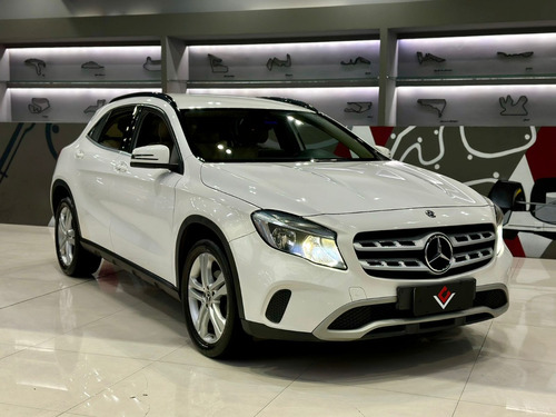 Mercedes-Benz Classe GLA 1.6 Style Turbo Flex 5p