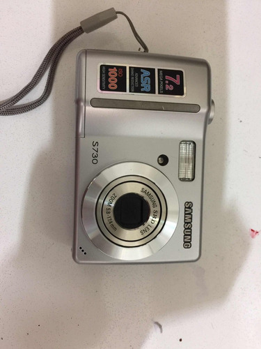 Câmera Digital Samsung S730 7.2 Mega Pixels