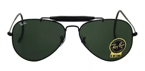 Anteojos sol Ray-Ban Aviator Outdoorsman Standard con marco de metal polished black, lente de cristal clásica, varilla polished black de metal - RB3030