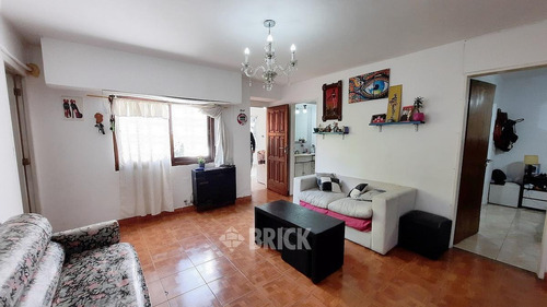 Imagen 3 de 30 de Lote De 10x23 Mts - Hoy Casa Jdin C/piscina Garage Bcon - Heroes De Malvinas Al 1700 - Lanus Este