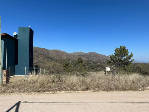 Terreno En Venta En Villa Giardino Sierras De Cordoba