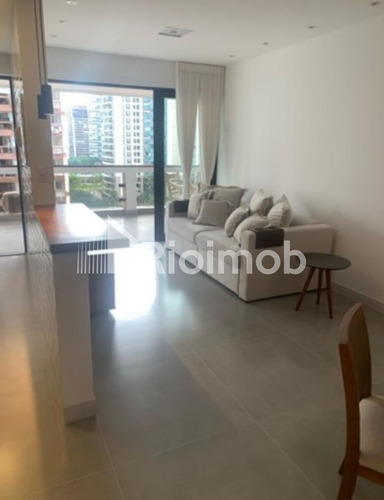 Imagem 1 de 17 de Flat/aparthotel - Ref: 7753