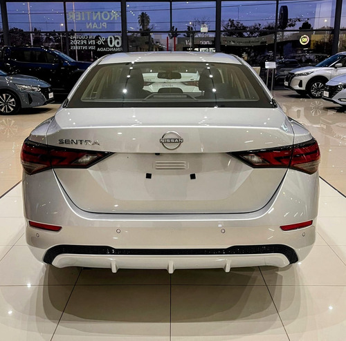 Nissan Sentra 2.0 Advance Cvt