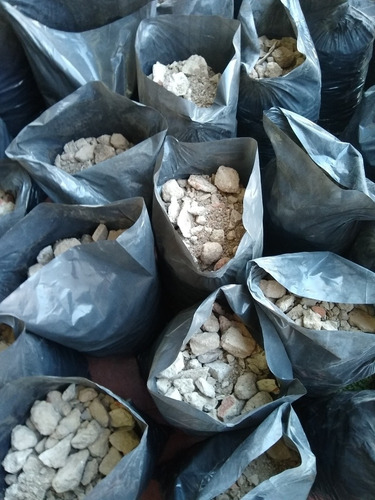 Escombro Picado En Bolsa Para Contrapiso