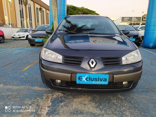 Renault Mégane 2.0 Dynamique Sedan 16v Gasolina 4p