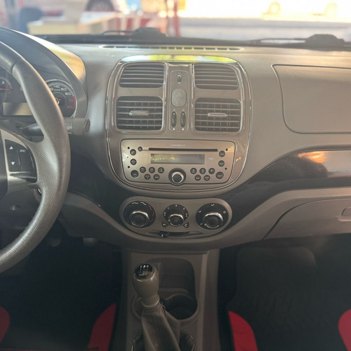 Fiat Grand Siena 1.6 MPI ESSENCE 16V FLEX 4P MANUAL