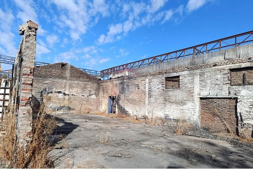 ¡terreno Comercial En Peñaflor, 2100 M²!