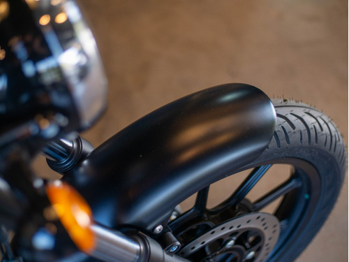 Imagen 13 de 25 de Royal Enfield Meteor 350 Stellar Black Reserva Hoy