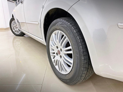 Fiat Linea 1.9 Mpi Lx 16v Flex 4p Manual