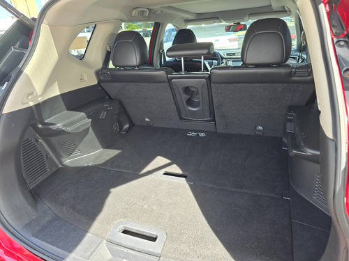 Nissan X-Trail 2.5 Exclusive 2 Row Mt