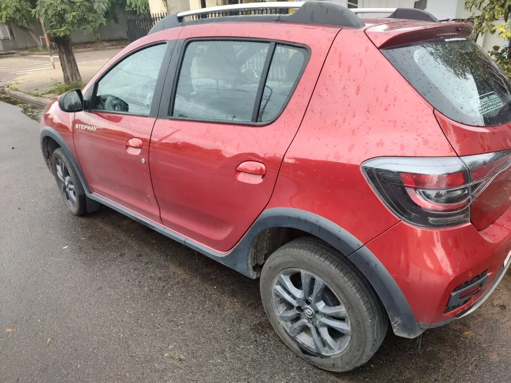 Renault Sandero Stepway 1.6 16v Zen