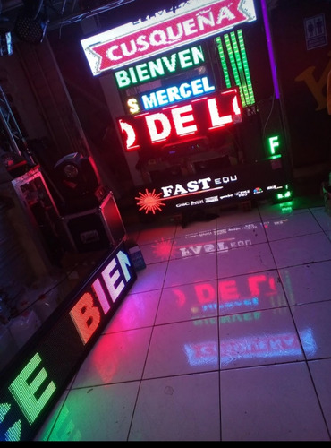 Imagen 3 de 3 de Letrero Led Panel Programable P10 Full Color De 1.65m X 40cm