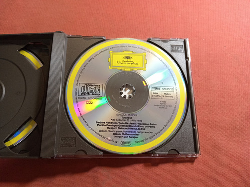 Giacomo Puccini / Turandot Cd Doble C Libreto / Germany B34 Estándar (Usado)