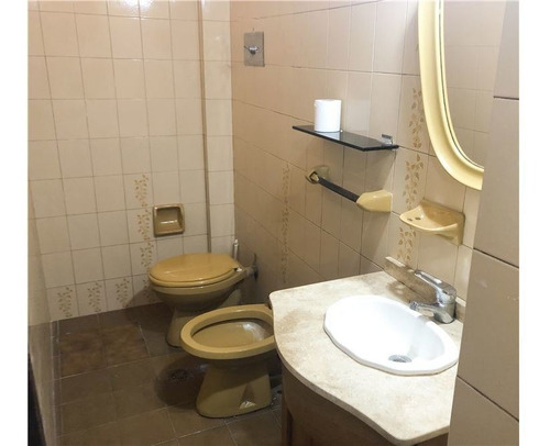 Imagen 8 de 15 de Venta Duplex Excelente Ubicación - Lomas De Zamora