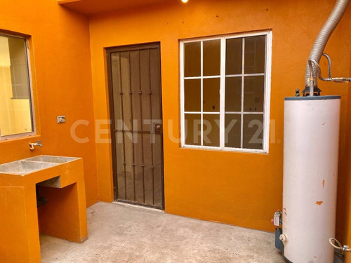 Casa En Venta, Villas Del Prado Segunda Sección, Ensenada, Baja California