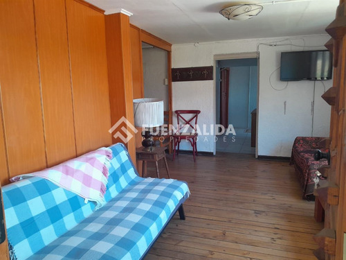 Casa En Venta Con 3 Departamentos Y Un Loft En Valparaíso