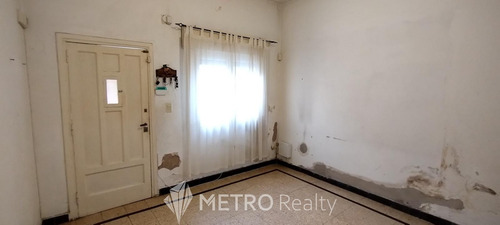 Casa En Venta De 4 Ambientes En Villa Adelina, Vicente López