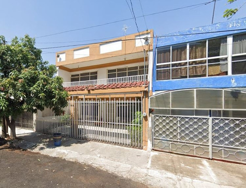 Casa Con Ubicación Excelente En Lomas De San Pedro, Guad. Jal. Arf