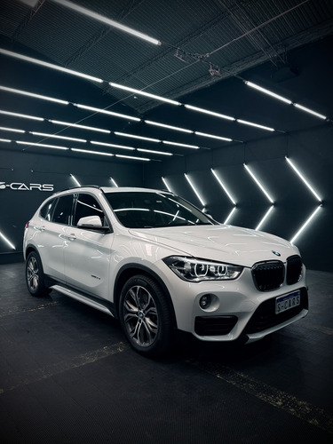 BMW X1 2.0 Sdrive 20i Sportline 192cv