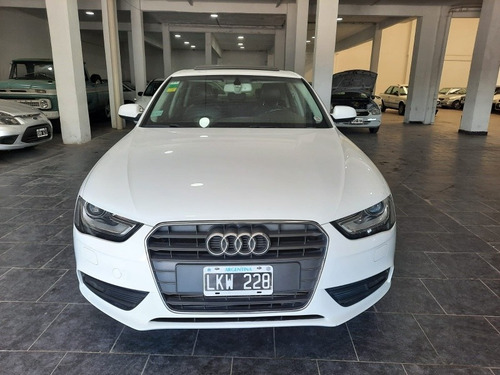 Imagen 2 de 16 de Audi A4 2012 1.8 Attraction T Fsi 160cv Manual