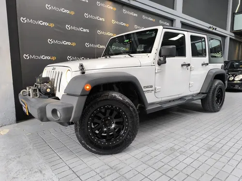 Jeep Wrangler Unlimited 3.6 Sport Unlimited