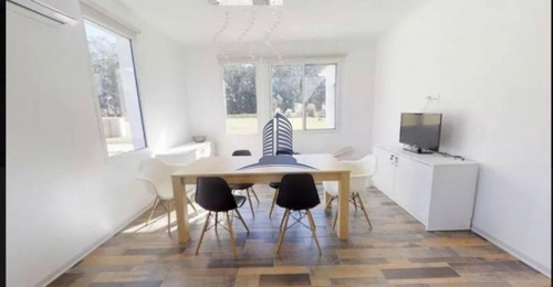 Casa En Venta Barrio Privado,4 Dormitorios - Ref: 715