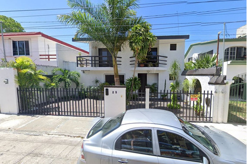 Venta De Casa En Cancún Colonia Centro. Fm