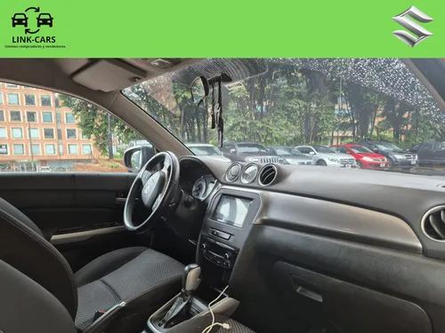 Suzuki Vitara Live Automática 4x2