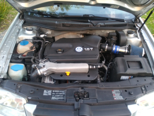 Volkswagen Bora 1.8 T Highline Cu 2007