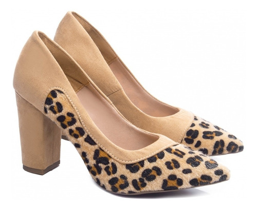 Imagem 3 de 4 de Scarpin Animal Print Tecido Onça Salto Grosso 8 Cm Confort