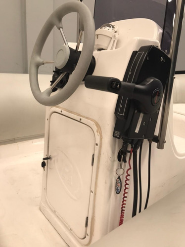 Semirigido - Viking 520 - Mercury 60hp - 40 Horas